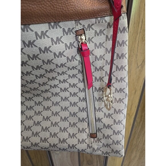 MICHAEL Michael Kors Signature Lex Large Hobo - Picture 4 of 16